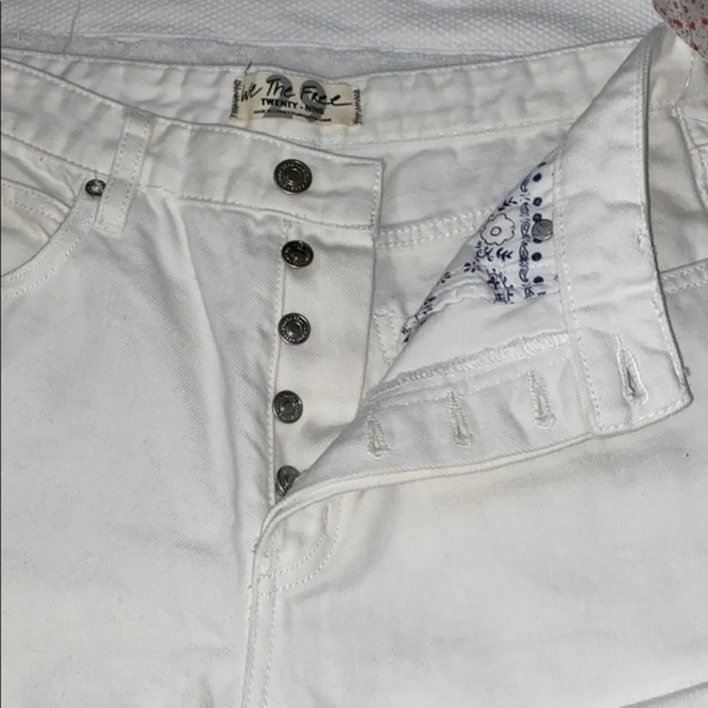 FREE PEOPLE WHITE FLARE JEAN